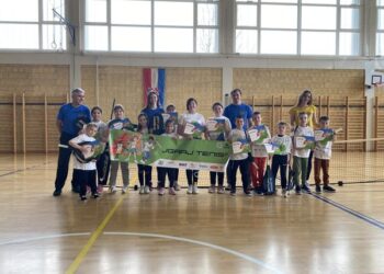 TK Feniks (Facebook)