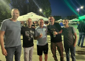 Edin Mujčin s navijačima u Hercegovcu