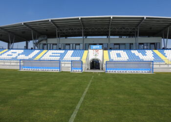 [FOTO] NK Bjelovar procvjetao s novom infrastrukturom: S domaćim dečkima u napad na hrvatski nogomet!