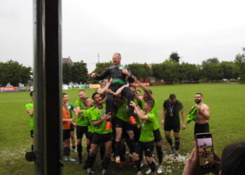 Lude fotke i video prilozi nam dolaze s Hajdukove proslave prvaka; sve završilo kupanjem u jutarnjim satima u fontani