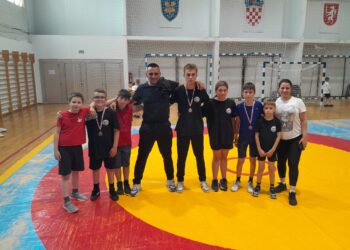 Hrvački klub Čazma u Gospiću