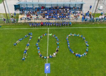 [FOTO] NK Garić i njegovih 100 godina, mlađe kategorije igrale atraktivne utakmice, okretao se vol, svirala ‘Vatra’…