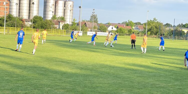 [FOTO] Garićev preokret protiv Dinama, županijski okršaj odlučio Tomislav Golubić; u derbiju težak poraz Bilogore ’91