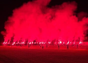 [VIDEO/FOTO] Hajduk proslavio 100 godina – legende kluba, bakljada, vatromet, emocije i fešta do jutra
