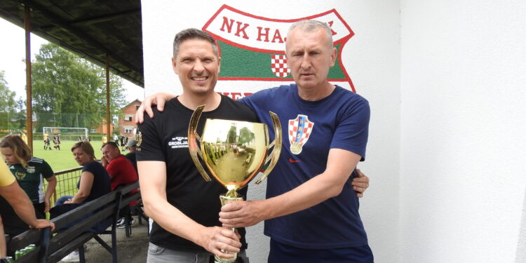 Predsjednik Tihomir Volić i trener Tihomir Pokopac