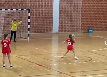 [VIDEO] Rukometno čudo iz Grubišnog Polja; mala Tia zabila 40 golova u zadnje četiri utakmice