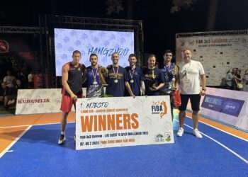 Ekipa Hangzhou (Facebook)