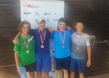 TK Feniks (Facebook)