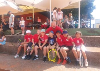 TK Feniks (Facebook)