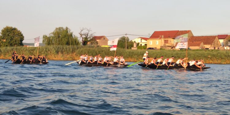 Maraton Lađa (Maraton lađa/Facebook)