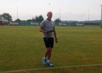 [FOTO] Juniori Mladosti iz Ždralova promašivali, a mladi Varaždinci to brutalno kaznili