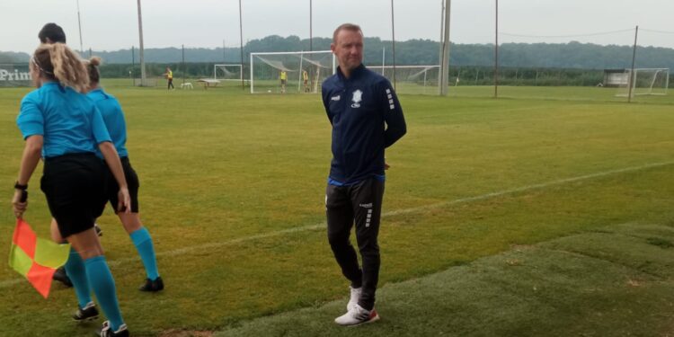 [FOTO] Juniori Mladosti iz Ždralova promašivali, a mladi Varaždinci to brutalno kaznili