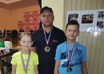 Renata, Tihomir i Renato Hranilović