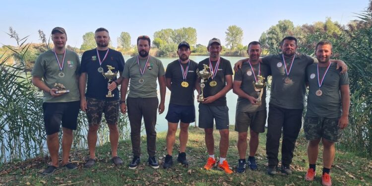 Među najboljim ekipama u prvom kolu HŠL-Istok je i ekipa Slavija Severin