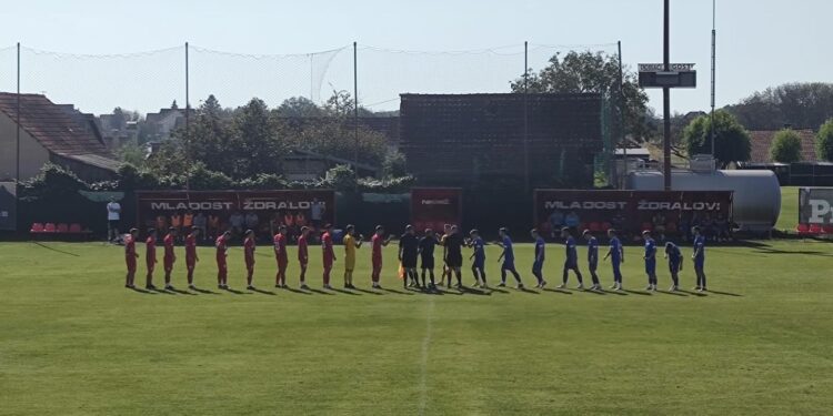 [VIDEO] Juniori Mladosti iz Ždralova uzeli mjeru Slaven Belupu, a u svlačionici se opet zapjevao ‘Maslačak’