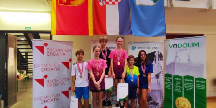 Hrvatski kup: Nova odličja za mlade badmintonaše iz Bjelovara