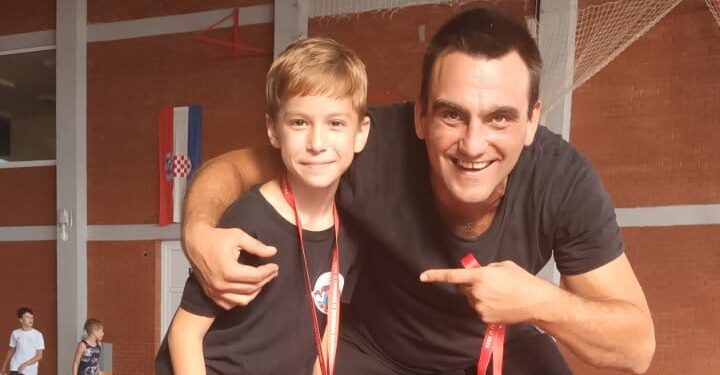 [FOTO] Čazma ima državnog prvaka u hrvanju, Dorian Kurtanjek bio je nezaustavljiv!