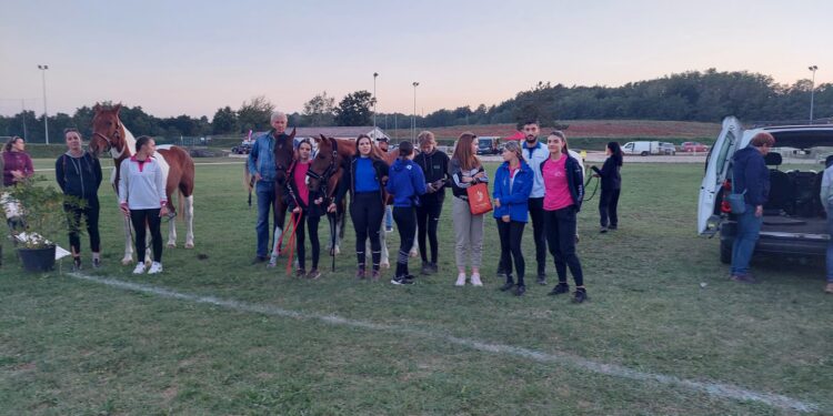 [FOTO] KK Vinia treću godinu zaredom pobjednik Finala Croatia kupa