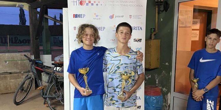 Marko Novaković i Dominik Škrinjar (Facebook)