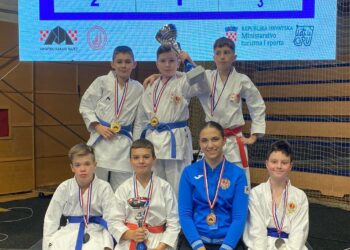 Nevjerojatan mjesec za daruvarske karatiste, soba za trofeje bit će premala, godina završila medaljama s PH