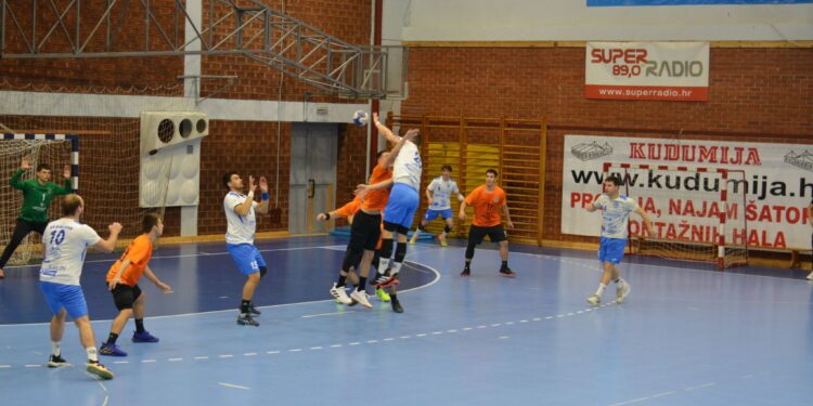 [FOTO] Rukometaši Bjelovara vratili se na pravi put, a sada slijedi derbi prvenstva u Čakovcu