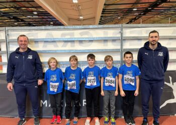 Atletičari AK Bjelovar krenuli u akciju: Prvi put se natjecali u dvorani i sjajno se iskazali!