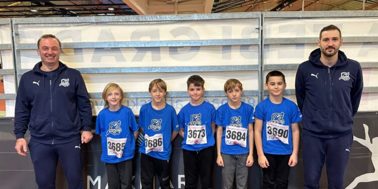 Atletičari AK Bjelovar krenuli u akciju: Prvi put se natjecali u dvorani i sjajno se iskazali!