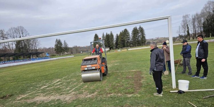 U HNK Daruvaru uredili golmanski prostor pa na duhovit način opisali koliko su se ‘potrošili’