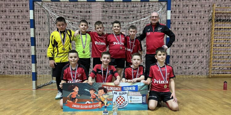 Mlade snage NK Mladosti iz Ždralova pokazale veliki talent, nanizale šest pobjeda i stigle do srebrnih odličja!