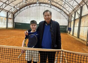 TK Feniks na turnirima u Virovitici, Zagrebu i Rijeci, a talentirani Jakov Ogrizek u društvu legendarnog Nikole Pilića