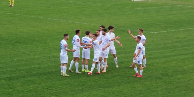 NK Bjelovar izgleda odlično, od prve minute su izabranici Dine Babića pokazali Grobničanu tko je gazda