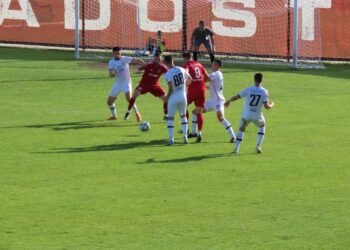 Nogometaši NK Mladost Ždralovi utrpali ‘četvorku’ bivšem prvoligašu; Dmytro Lopa hitno prebačen u bolnicu