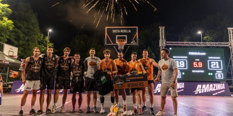 Košarkaši Borika protutnjali Svetom Nedeljom i na najljepši način najavili spektakl u svom ‘dvorištu’