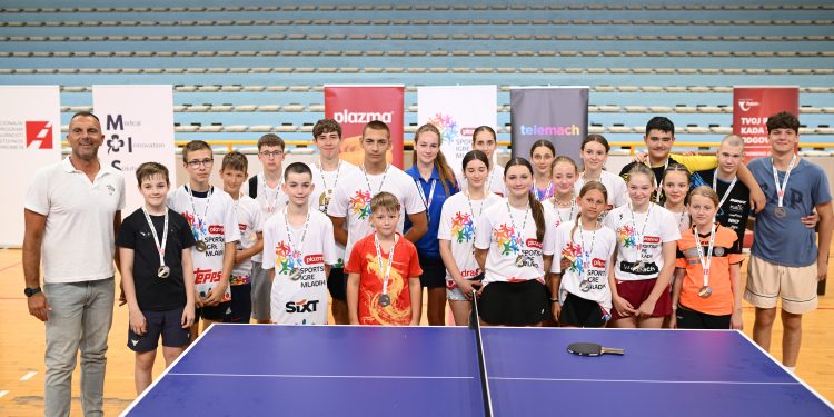 S državne završnice Sportskih igara mladih medalje za našu županiju; iz stolnog tenisa zlata, a iz graničara srebro