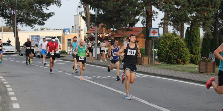 Trkači bjelovarskih klubova dominirali na Molve trailu, stazi dugoj šest kilometara