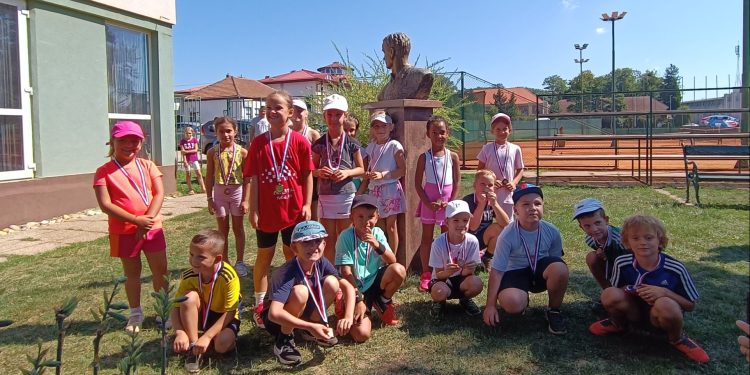 Karlo Culjak iz bjelovarske Sirele najbolji u Čakovcu, vrlo dobri i tenisači daruvarskog Feniksa