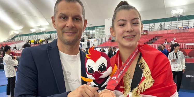 Trener Feđa Medak o uspjehu Eme na Svjetskom prvenstvu, velikim odricanjima njegovih boraca, izljevu emocija…