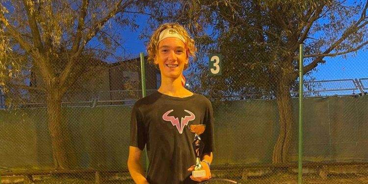 Franko Špehar bio je pravi, iz TK Sirela poručili: Dugi niz godina nismo imali takav rezultat u juniorskom tenisu