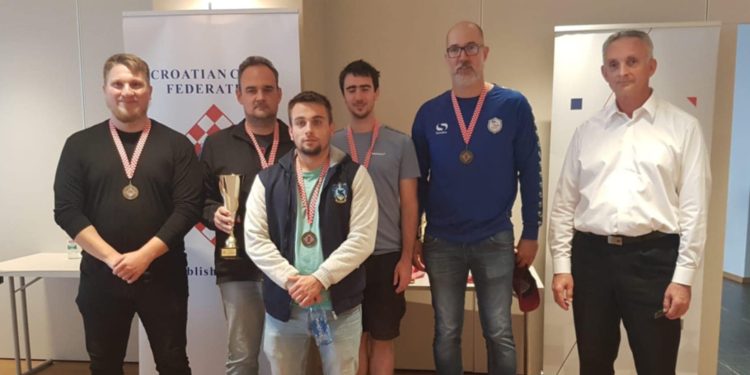 Gareščaninu Ognjenu Matku bronca s ekipnog prvenstva Hrvatske!
