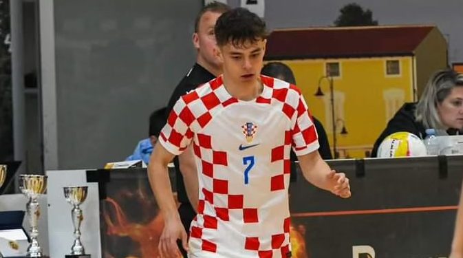 Upoznajte Matka Marušića, mladog futsal reprezentativca: Prelijep je osjećaj predstavljati svoju zemlju!