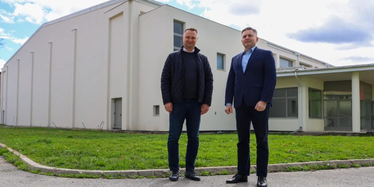 Za završetak sportske dvorane u Hercegovcu 1,1 milijun eura: Na ljeto će se odigrati prva utakmica!