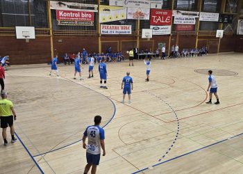 U Sisku prekinut pozitivni prvenstveni niz rukometaša Bjelovara; obrana domaćina bila je prečvrsta!