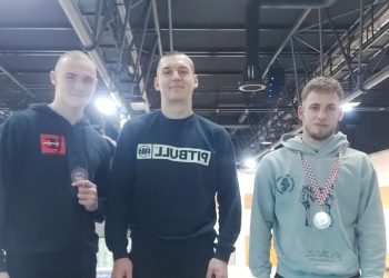 Kickboksači Kobre tri puta se penjali na postolje na PH u Opatiji