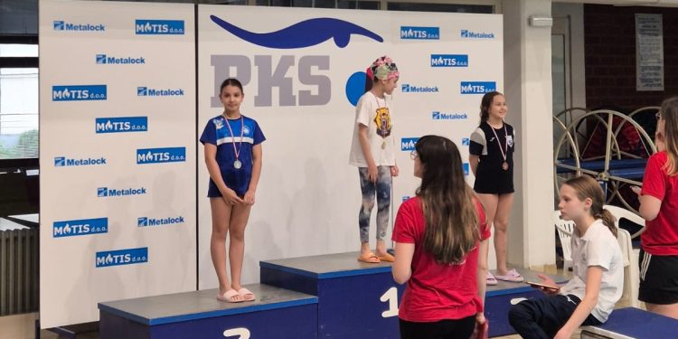 Plivački klub Super – Sportaš: Iskri Maroši srebro na jednom od najjačih natjecanja u regiji