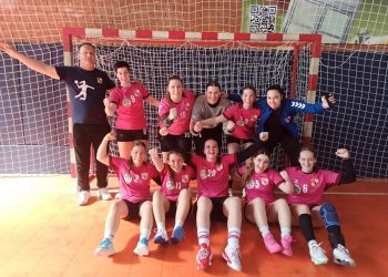 Pothvat rukometašica Garešnice, doputovalo ih devet u Pitomaču, a vratile se iz velikog zaostatka